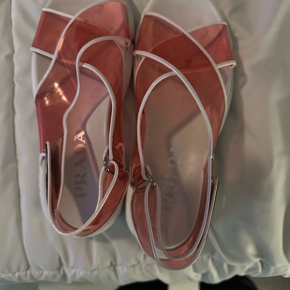 Prada used sandals small size like 35EU or 5US - Picture 2 of 2
